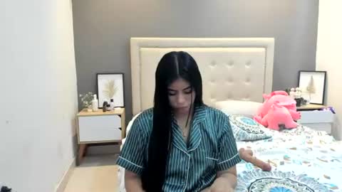 lunaa08 online show from 07/25/26, 08:56