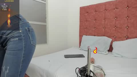 Luna online show from 10/14/25, 05:58