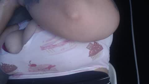 Snapshot of lunaa_milk chatting on 10/18/25, 05:14 luna online show from 10/18/25, 05:14