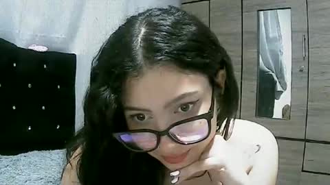 lunaa_sub online show from 02/13/25, 03:07