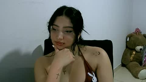 lunaa_sub online show from 03/06/25, 01:27