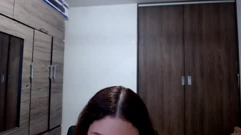lunaa_sub online show from 07/09/26, 07:40