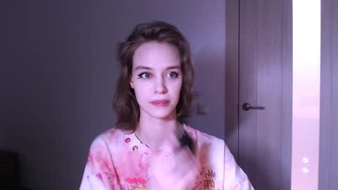 Luna online show from 01/21/25, 11:02