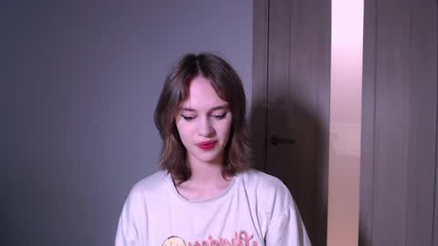 Luna online show from 03/09/25, 04:55