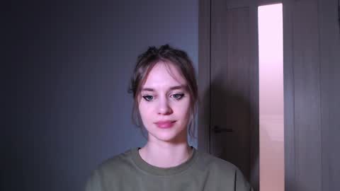 Luna online show from 03/10/25, 07:18
