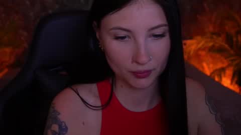 Snapshot of lunaamay chatting on 06/05/26, 12:55 lunaamay online show from 06/05/26, 12:55
