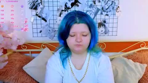 Snapshot of lunaar_ chatting on 07/08/26, 05:12 Luna online show from 07/08/26, 05:12