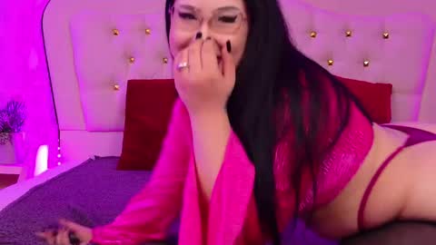 Snapshot of lunababe_ chatting on 05/11/26, 11:16 lunababe_ online show from 05/11/26, 11:16