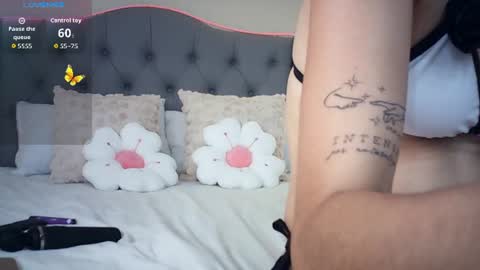 Luna online show from 07/17/26, 05:40