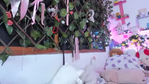 lunacristal_moon online show from 12/04/24, 09:57
