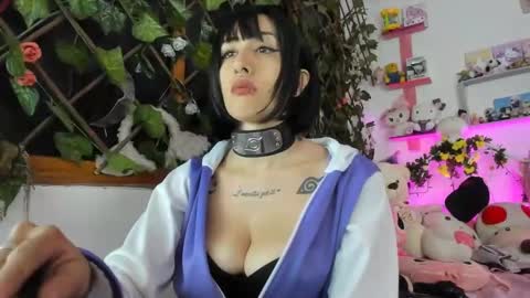 lunacristal_moon online show from 01/28/25, 07:00