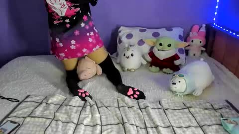 Snapshot of lunacristal_moon chatting on 02/13/26, 06:20 lunacristal_moon online show from 02/13/26, 06:20