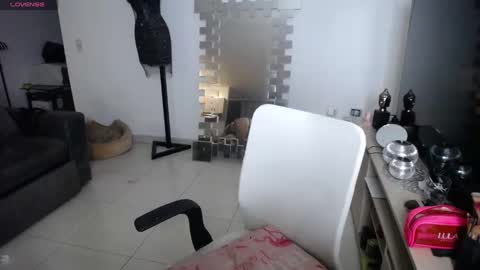 lunagardners online show from 09/17/25, 02:57