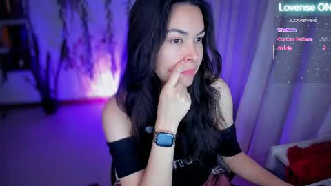Luna online show from 07/17/26, 04:19