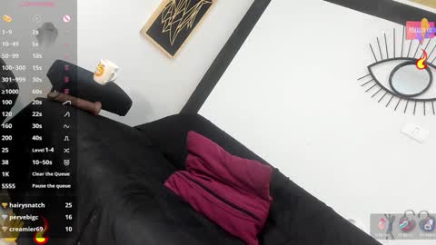 Luna online show from 01/28/25, 02:21