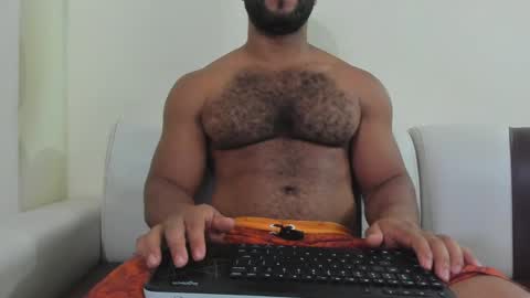 Luna online show from 05/23/26, 07:46