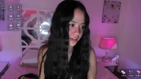 Luna Lasman  online show from 01/17/25, 12:10