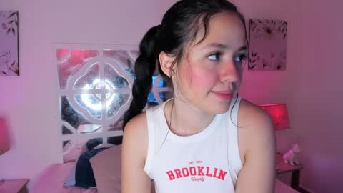Luna Lasman  online show from 01/20/25, 12:07