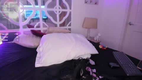 Luna Lasman  online show from 02/12/25, 02:54
