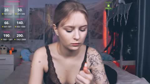 Luna online show from 10/24/25, 11:28