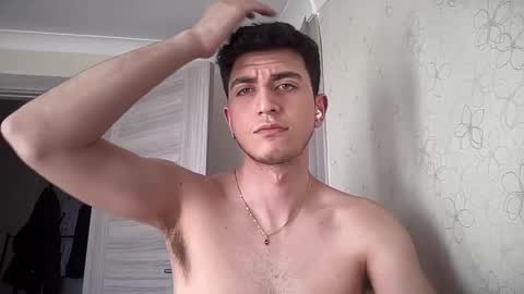 LunaPica online show from 02/01/25, 11:21