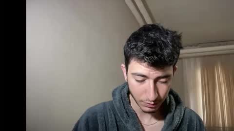 LunaPica online show from 10/04/25, 08:23