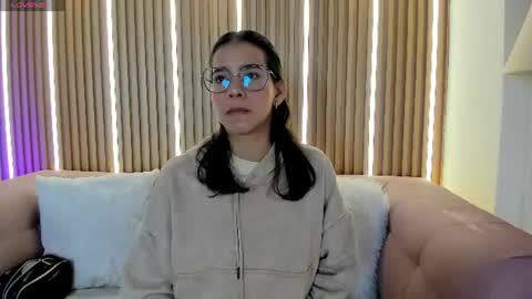 lunamillers_ online show from 07/01/26, 04:14