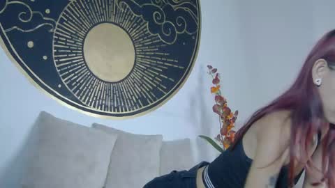 Snapshot of lunamistyc chatting on 09/16/25, 07:48 Luna online show from 09/16/25, 07:48