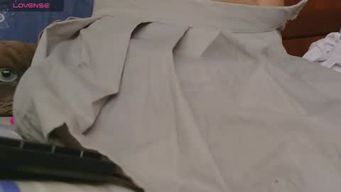 LUNA online show from 09/17/25, 04:52