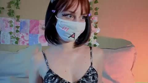Luna online show from 06/12/26, 02:38