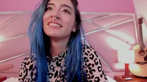 Luna Page online show from 12/20/24, 11:05