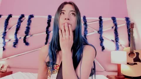 Luna Page online show from 12/26/24, 04:25