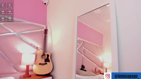 Luna Page online show from 01/16/25, 01:04