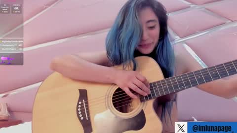 Luna Page online show from 01/18/25, 11:44
