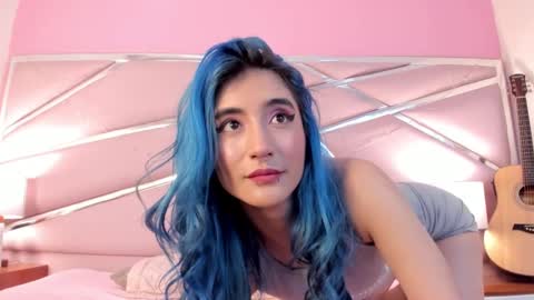 Luna Page online show from 02/25/25, 02:33