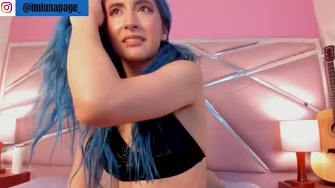 Luna Page online show from 03/03/25, 02:04