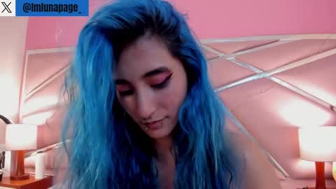 Luna Page online show from 03/03/25, 08:11