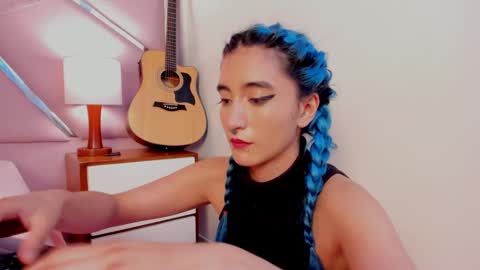 Luna Page online show from 03/10/25, 02:05
