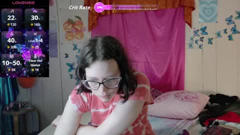 lunaquinn45 online show from 06/05/26, 03:18