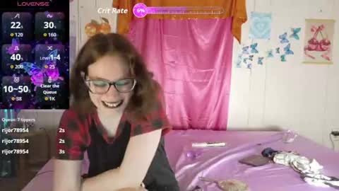 lunaquinn45 online show from 06/25/26, 03:16