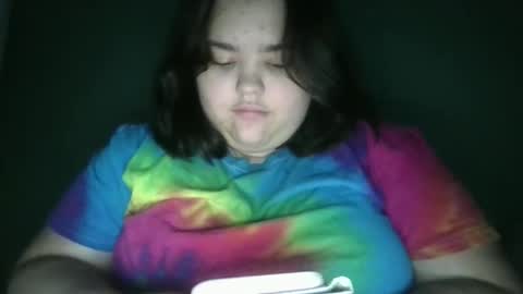 Snapshot of lunar_nightstar chatting on 09/19/25, 08:27 lunar_nightstar online show from 09/19/25, 08:27