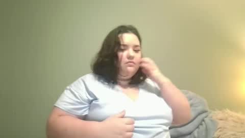 Snapshot of lunar_nightstar chatting on 09/23/25, 11:41 lunar_nightstar online show from 09/23/25, 11:41