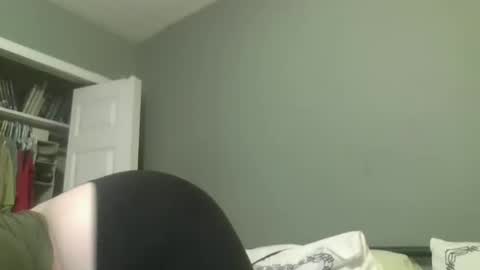 Snapshot of lunar_nightstar chatting on 10/24/25, 10:39 lunar_nightstar online show from 10/24/25, 10:39