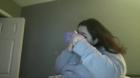 Snapshot of lunar_nightstar chatting on 10/28/25, 10:45 lunar_nightstar online show from 10/28/25, 10:45