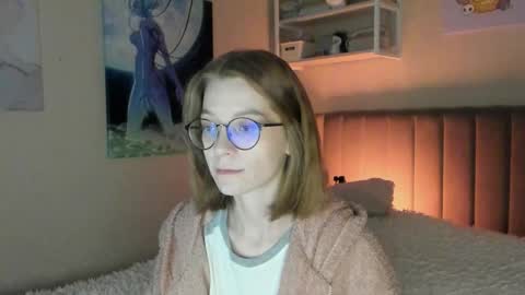 Sofia online show from 09/15/25, 09:09