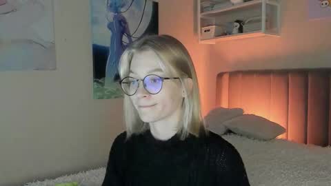 Sofia online show from 09/26/25, 11:14