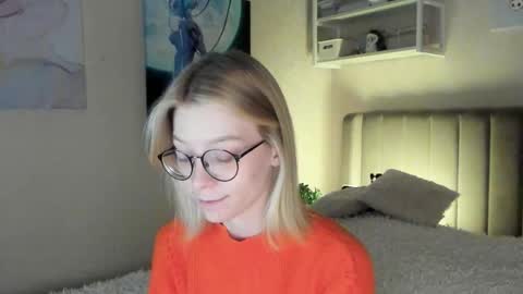 Sofia online show from 10/12/25, 12:15