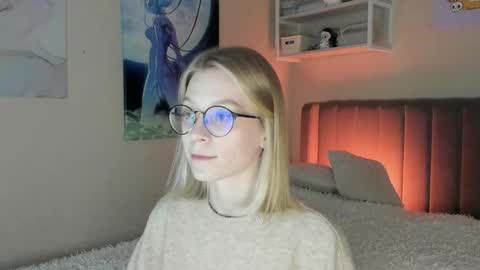 Sofia online show from 10/24/25, 03:30