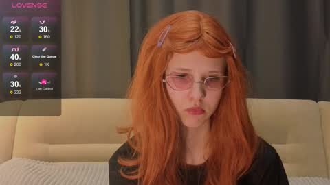 lunar_x online show from 10/19/25, 08:53