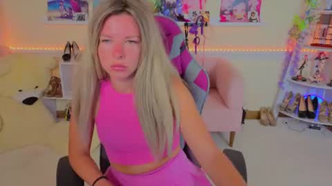 Luna Rishi online show from 07/30/26, 06:45